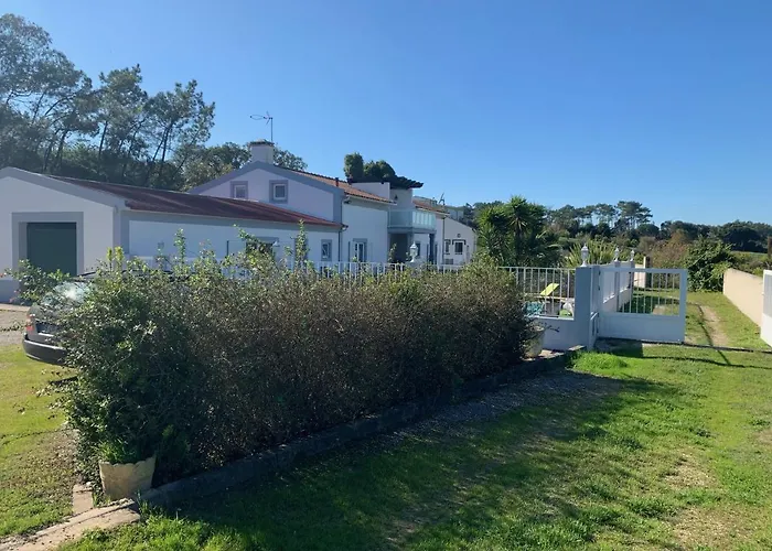 Casa São Domingos Salir de Matos